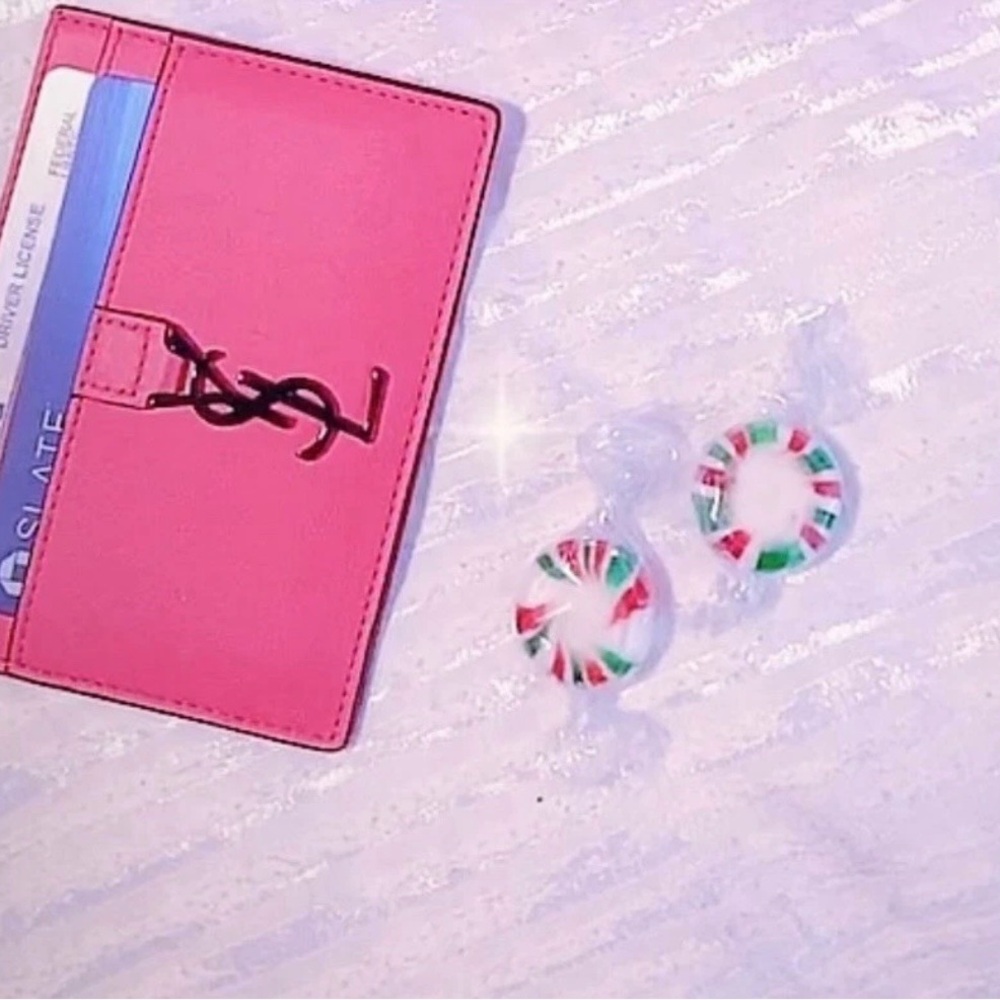 Saint Laurent Fuchsia Card Holder with Black Logo - Picture 13 of 16